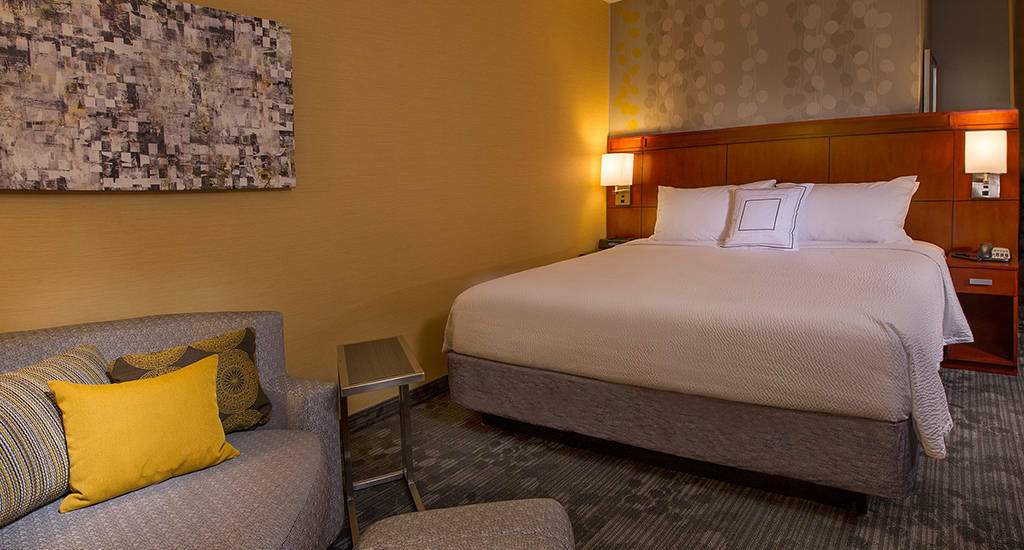 Courtyard By Marriott Lansing Otel Dış mekan fotoğraf